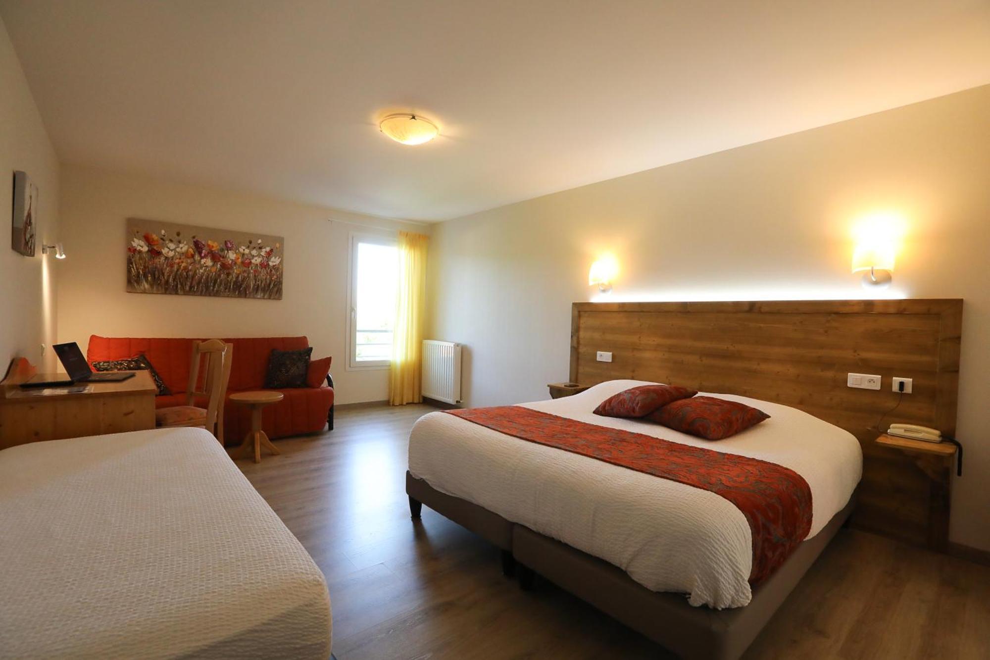 Logis Hotel Spa Restaurant Le Provence Lanarce المظهر الخارجي الصورة