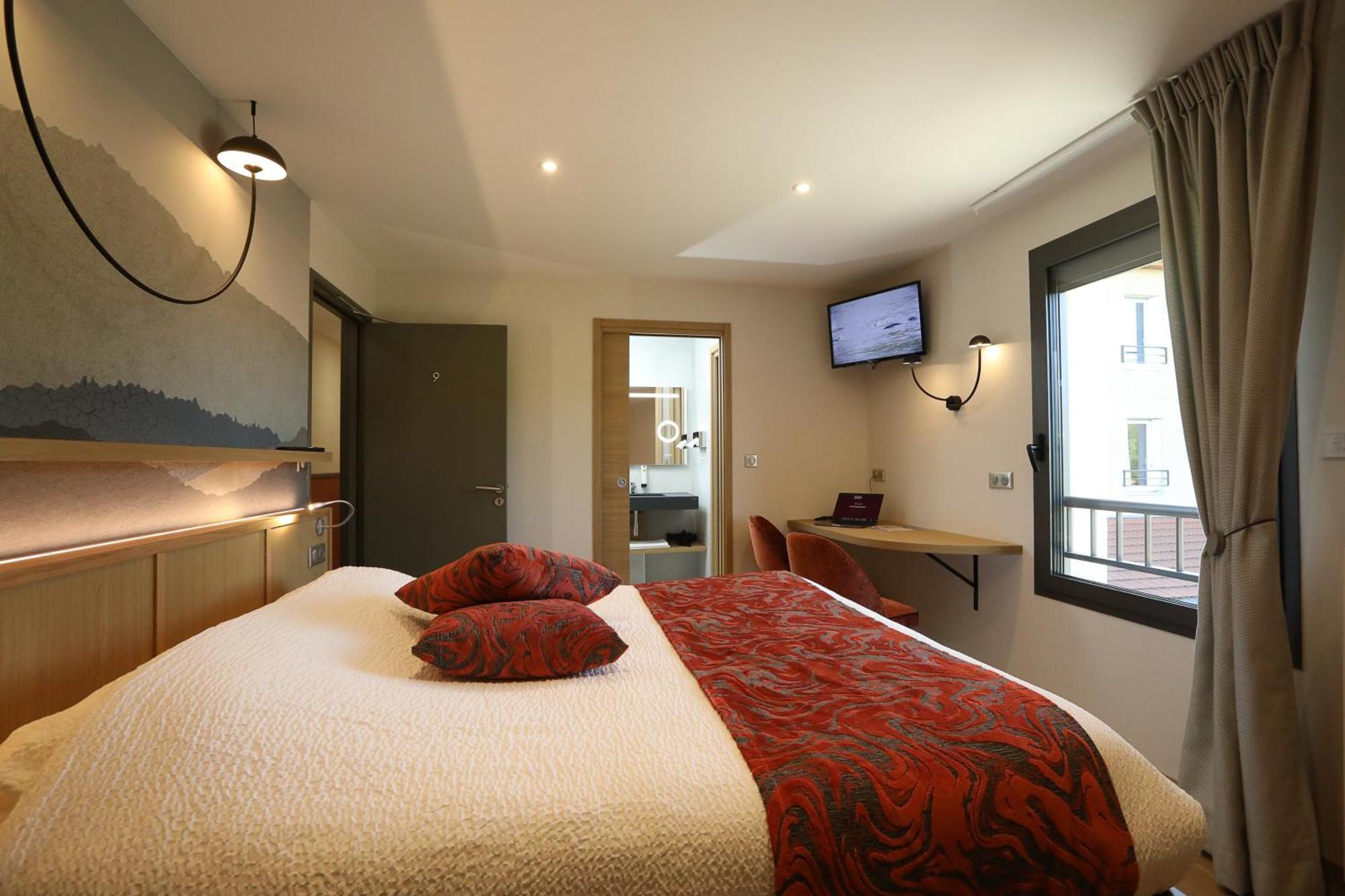 Logis Hotel Spa Restaurant Le Provence Lanarce المظهر الخارجي الصورة